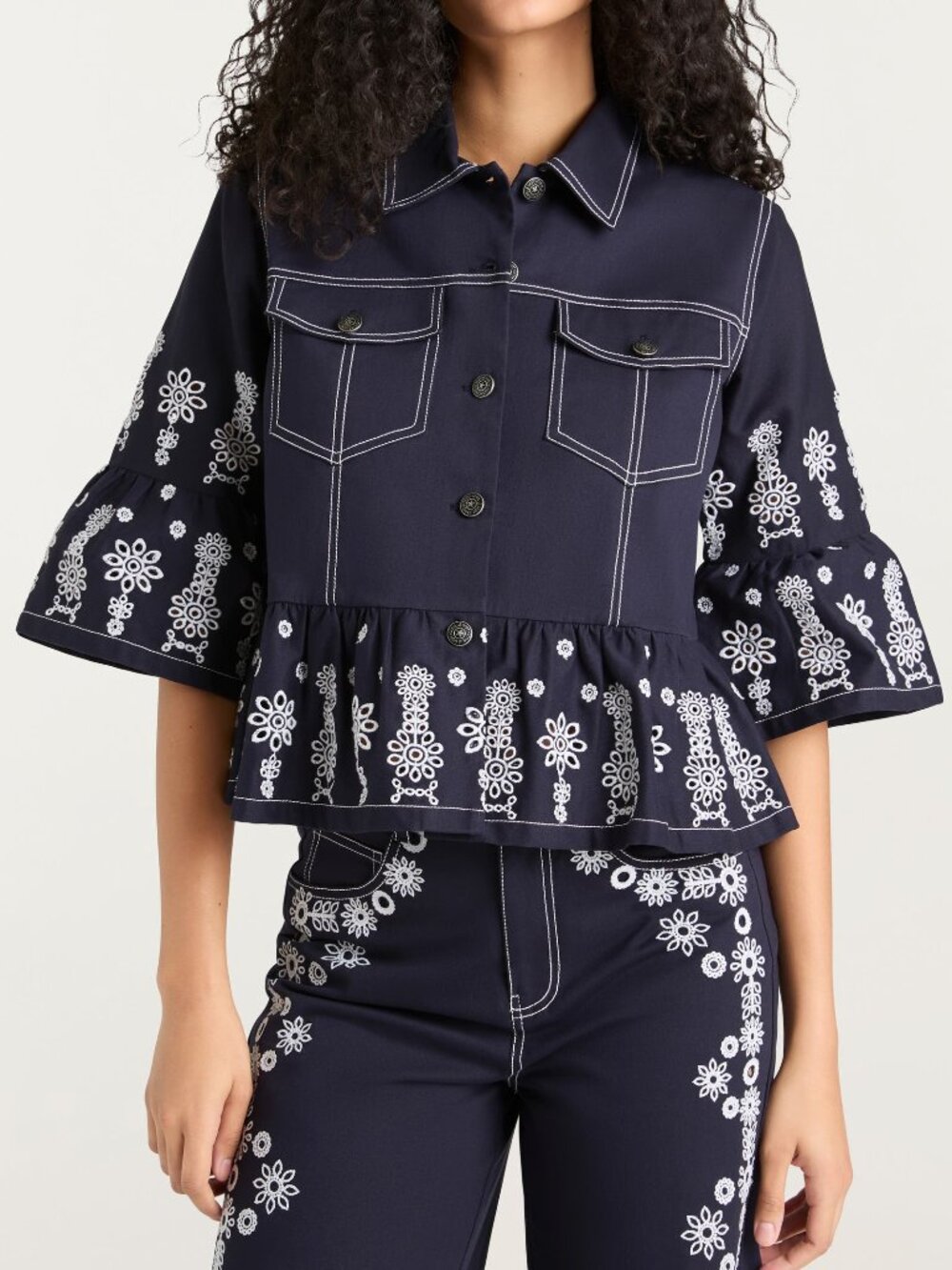 NWT CINQ A SEPT Eyelet Detail Cotton Trucker Jacket Navy White Size XS